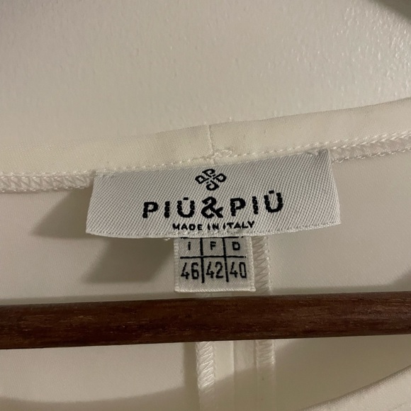 Piu Piu Italian flow top. European size 40y - Picture 2 of 2